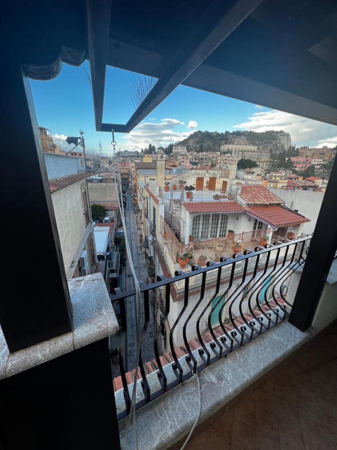 Dream House Apartment Taormina Bagian luar foto